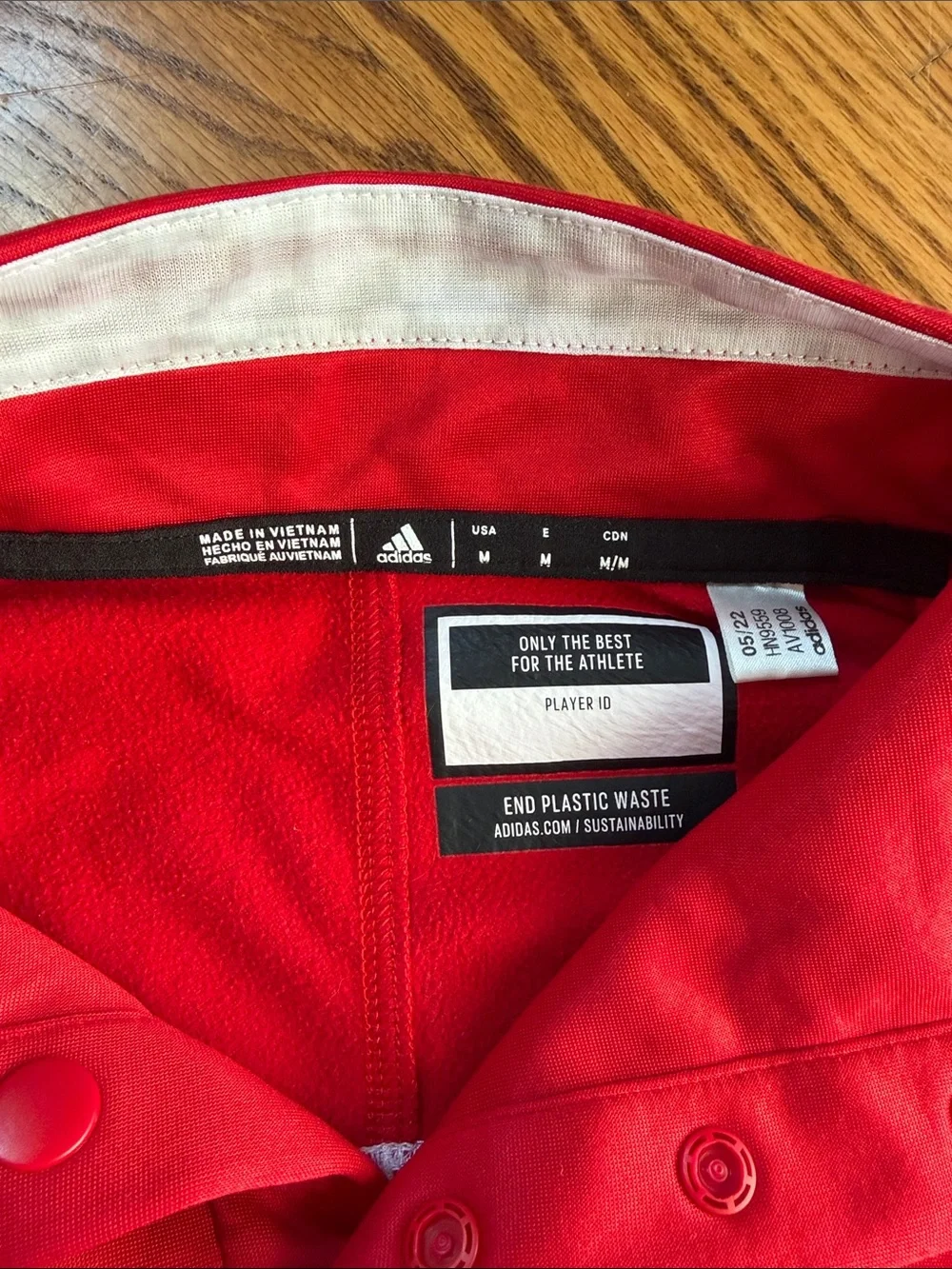 Men’s North Carolina State Quarter Zip Pullover. Size Medium. New without Tags.